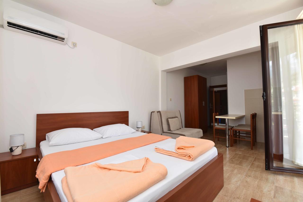 Studio Apartments 6 Palmi Budva Luaran gambar