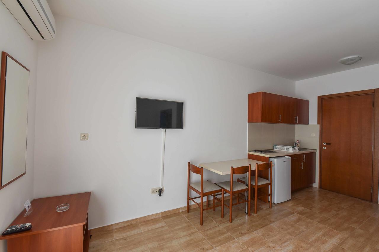 Studio Apartments 6 Palmi Budva Luaran gambar