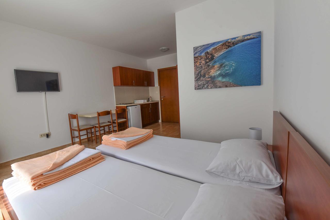 Studio Apartments 6 Palmi Budva Luaran gambar