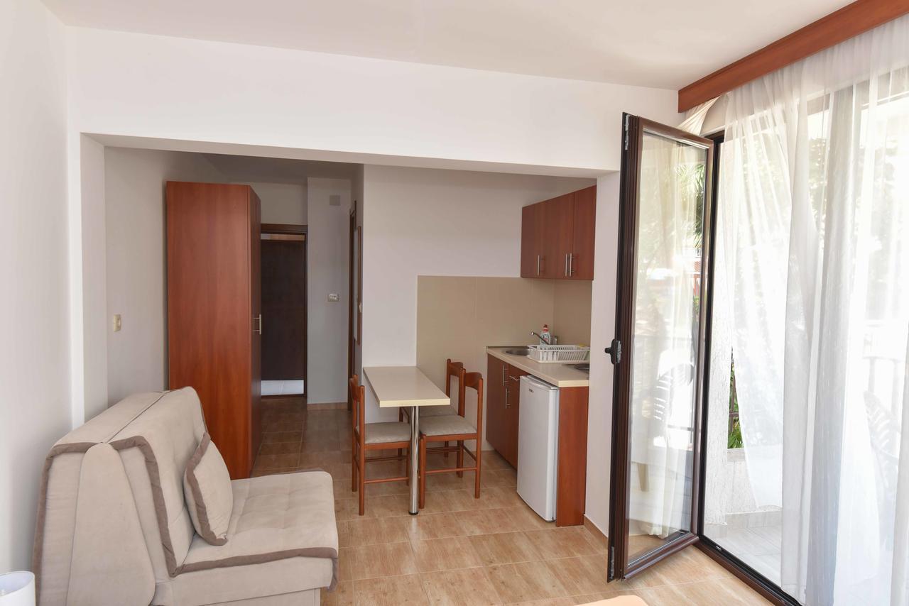 Studio Apartments 6 Palmi Budva Luaran gambar