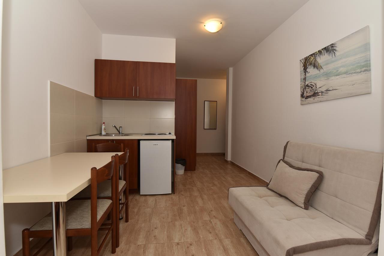 Studio Apartments 6 Palmi Budva Luaran gambar